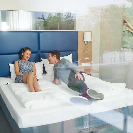 Seehotel Kressbronn 3* קרסברון אם בודנזי