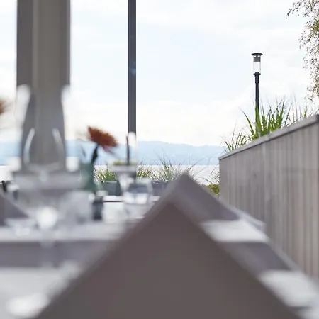 Seehotel Kressbronn 3* קרסברון אם בודנזי